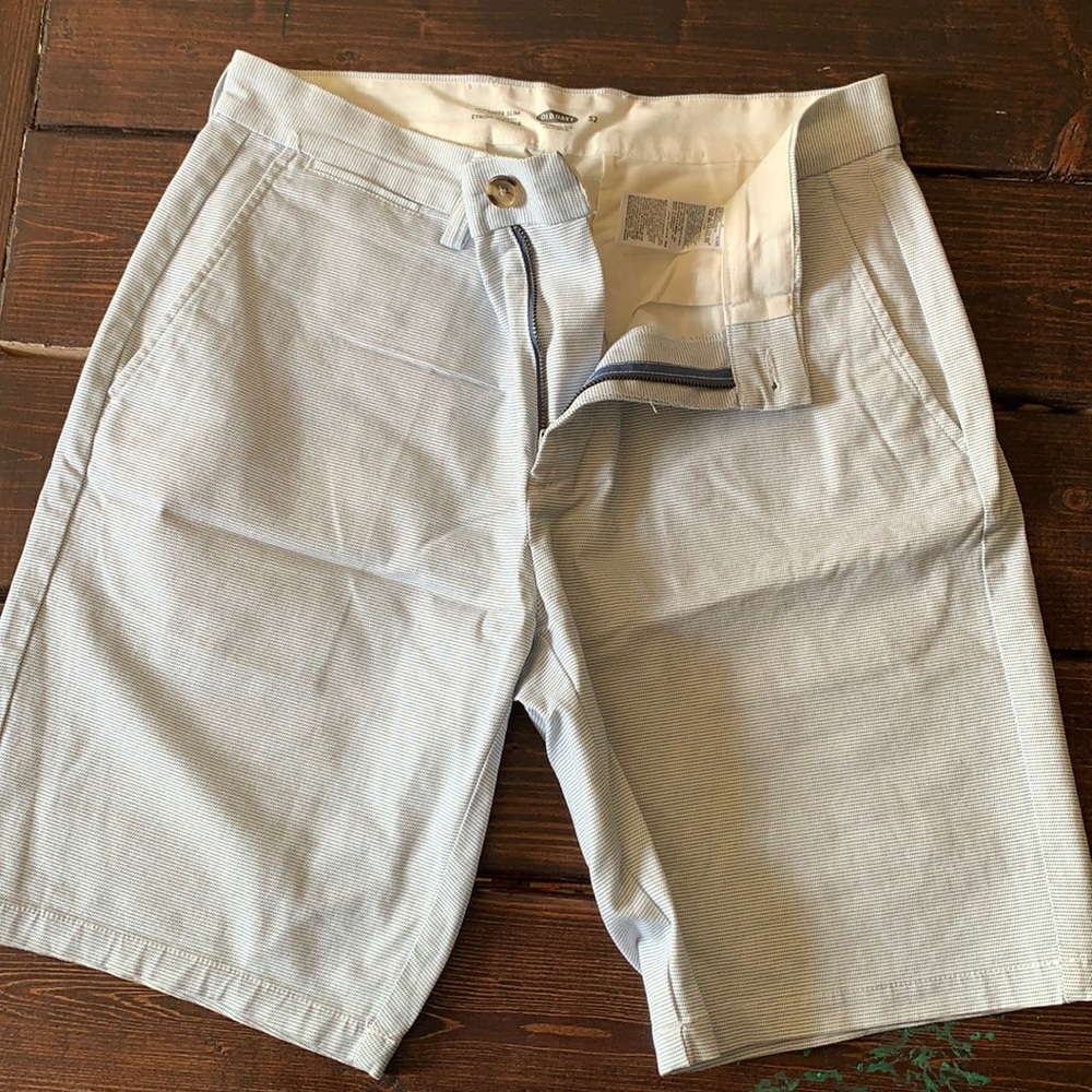 Old Navy Ultimate Slim shorts. 32 waist 10” inseam